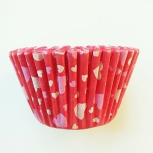 500 Heart Large Muffin Cupcake Baking Papers.